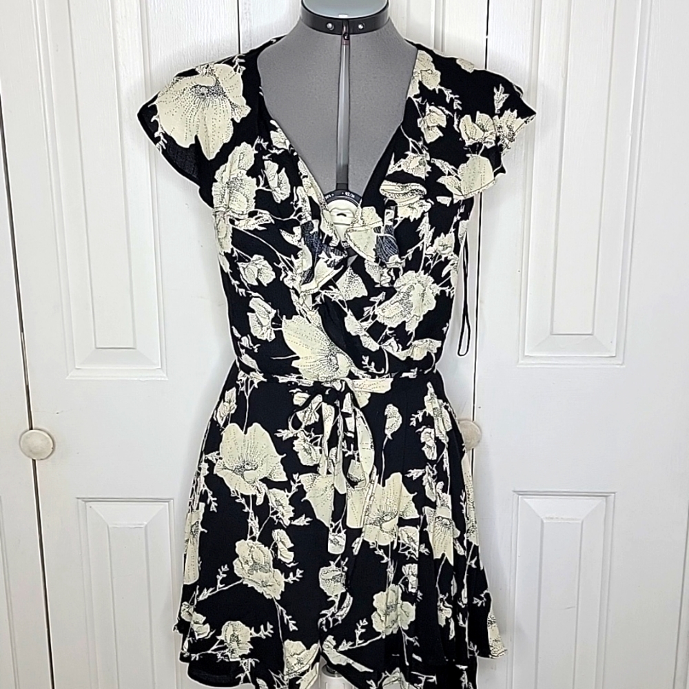 Free People French Quarter Wrap Dress Black and Ivory Ruffled Size XSP